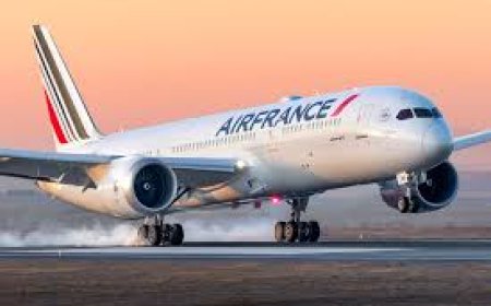 Talk to a Real Person at Air France – Live Support at 📞 1-844-420-1082