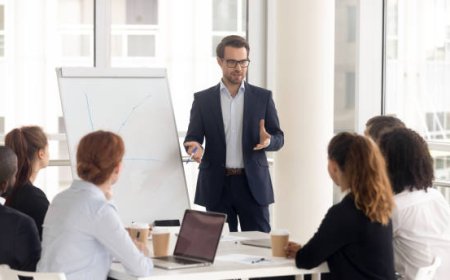 Goal-Getter's Guide: Why Life Coaching Is the Ultimate Success Tool