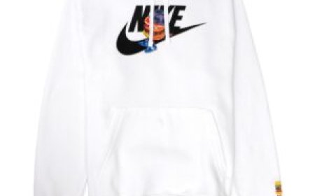Nike Hoodie: A Symbol of Sport, Style, and Street Culture