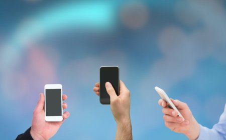 Why Every Modern Business Needs a Mobile Attendance App in 2025