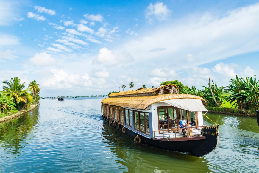Explore Kerala’s Capital with Thiruvananthapuram Tour Packages